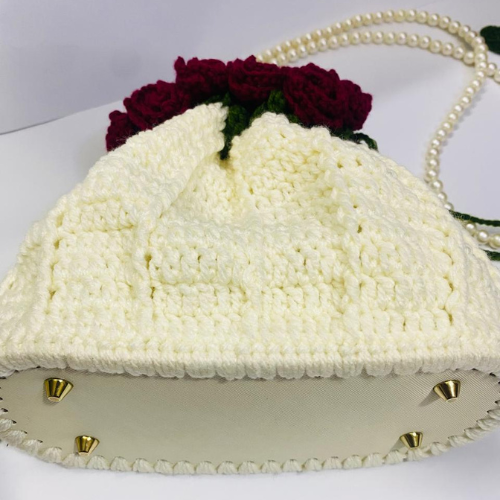Rose Bouquet Crochet Purse - Image 3